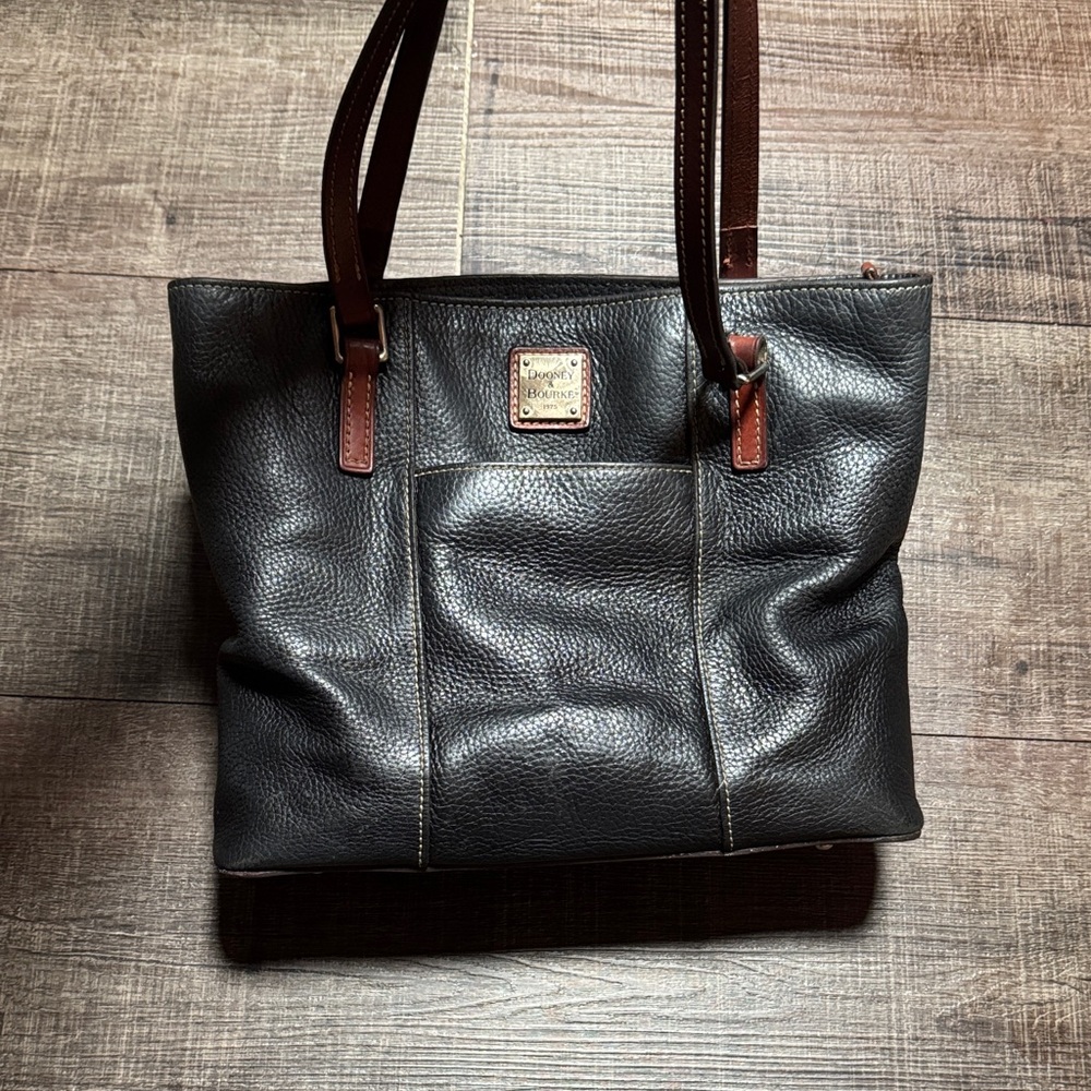 Dooney & Bourke Pebble Collection Lexington  Leather Tote - Picture 16 of 16